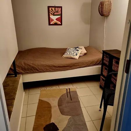 Gorgeous By The Sea *