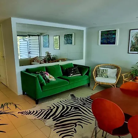 Gorgeous By The Sea Apartament *